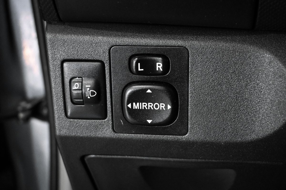 Foto Toyota Yaris 24
