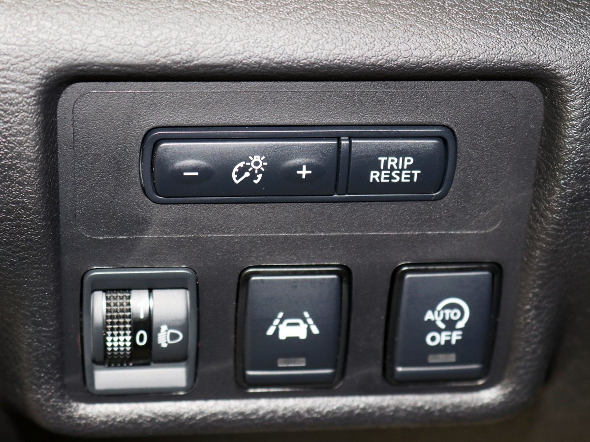 Foto Nissan Micra 29