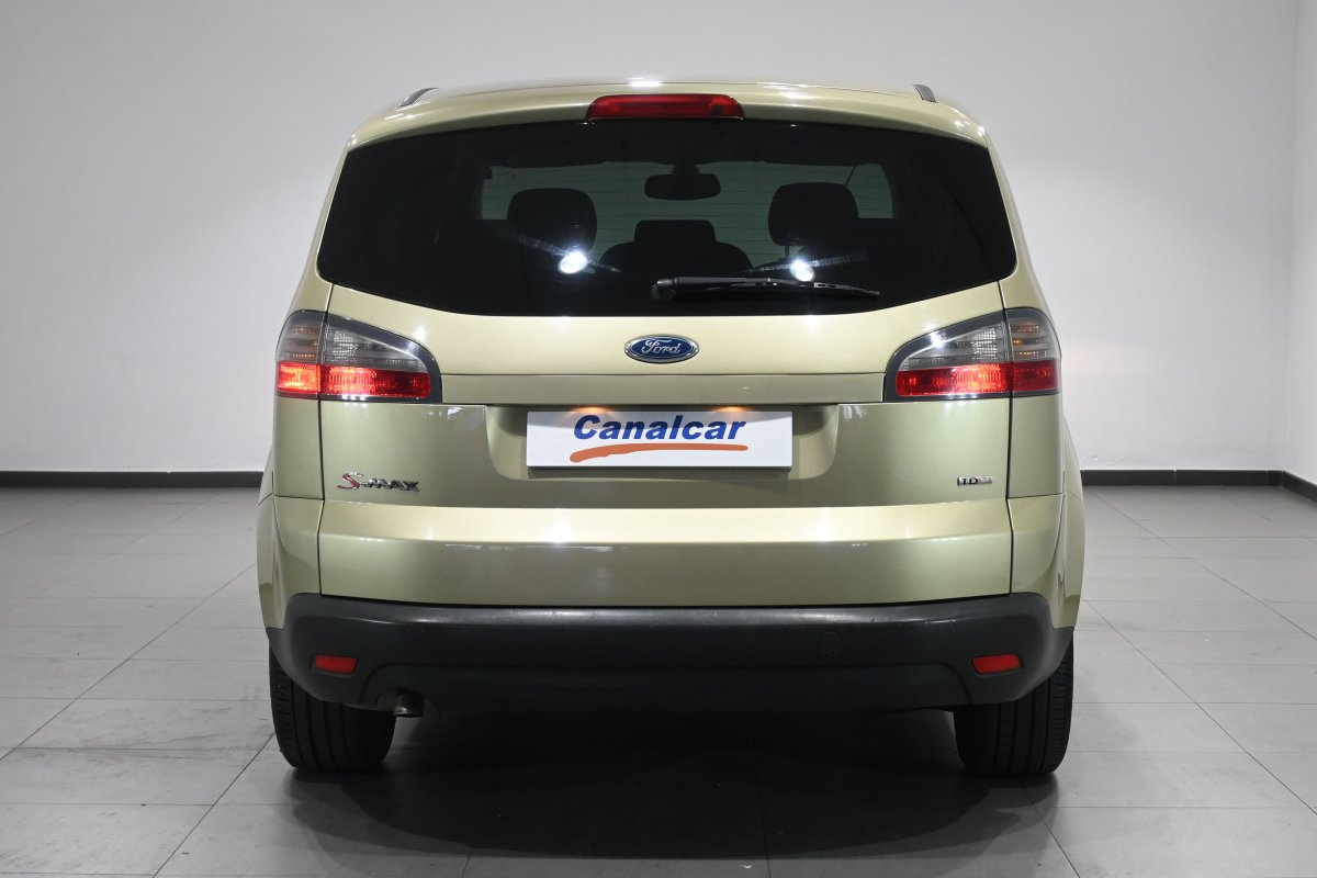 Foto Ford S-Max 4