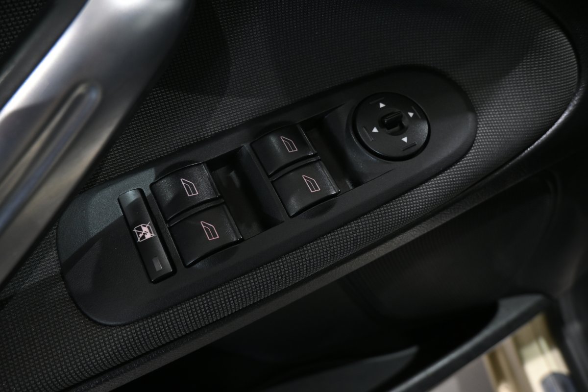 Foto Ford S-Max 23