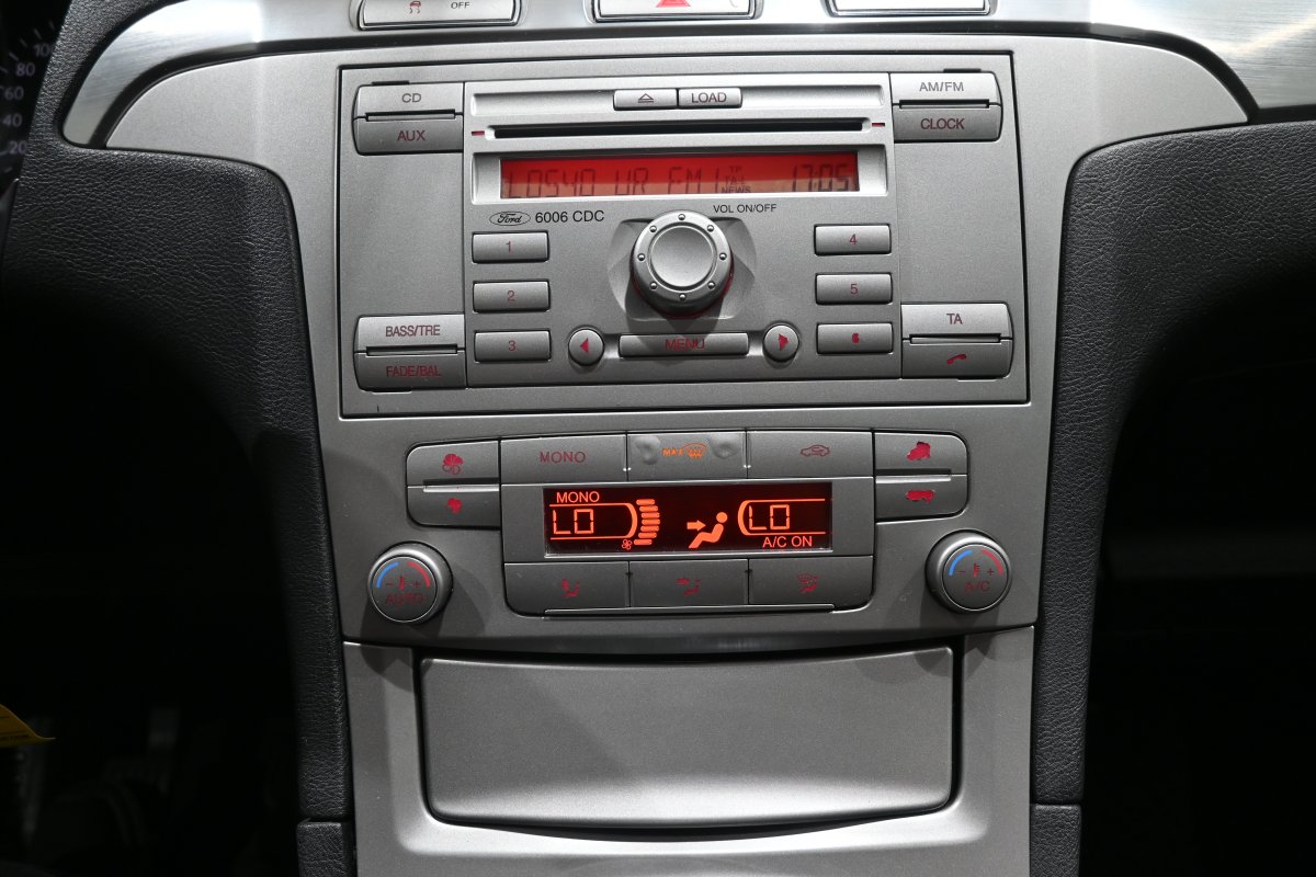 Foto Ford S-Max 13