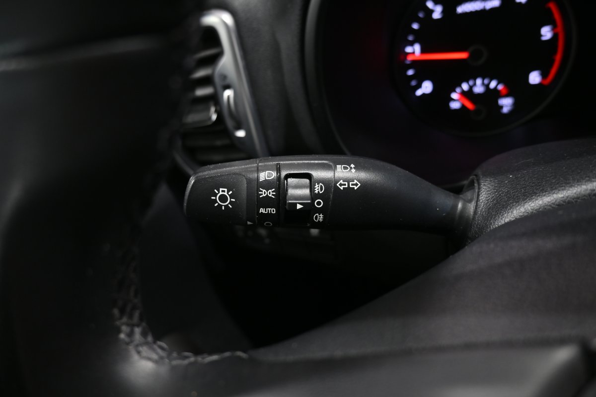 Foto Kia Sportage 25