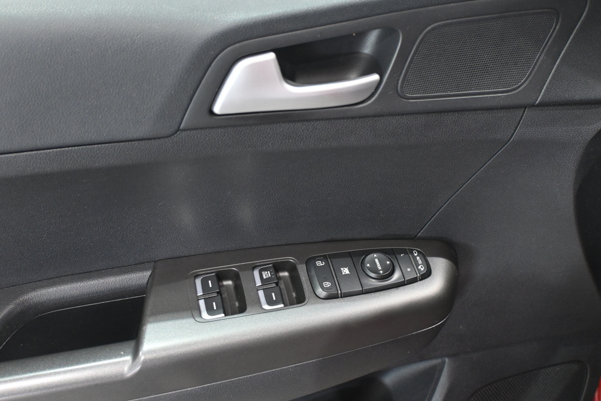 Foto Kia Sportage 28