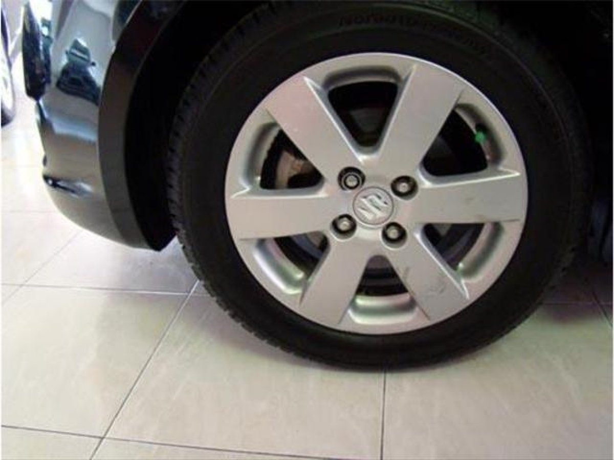 Foto Suzuki Swift 4 Foto Suzuki Swift 4