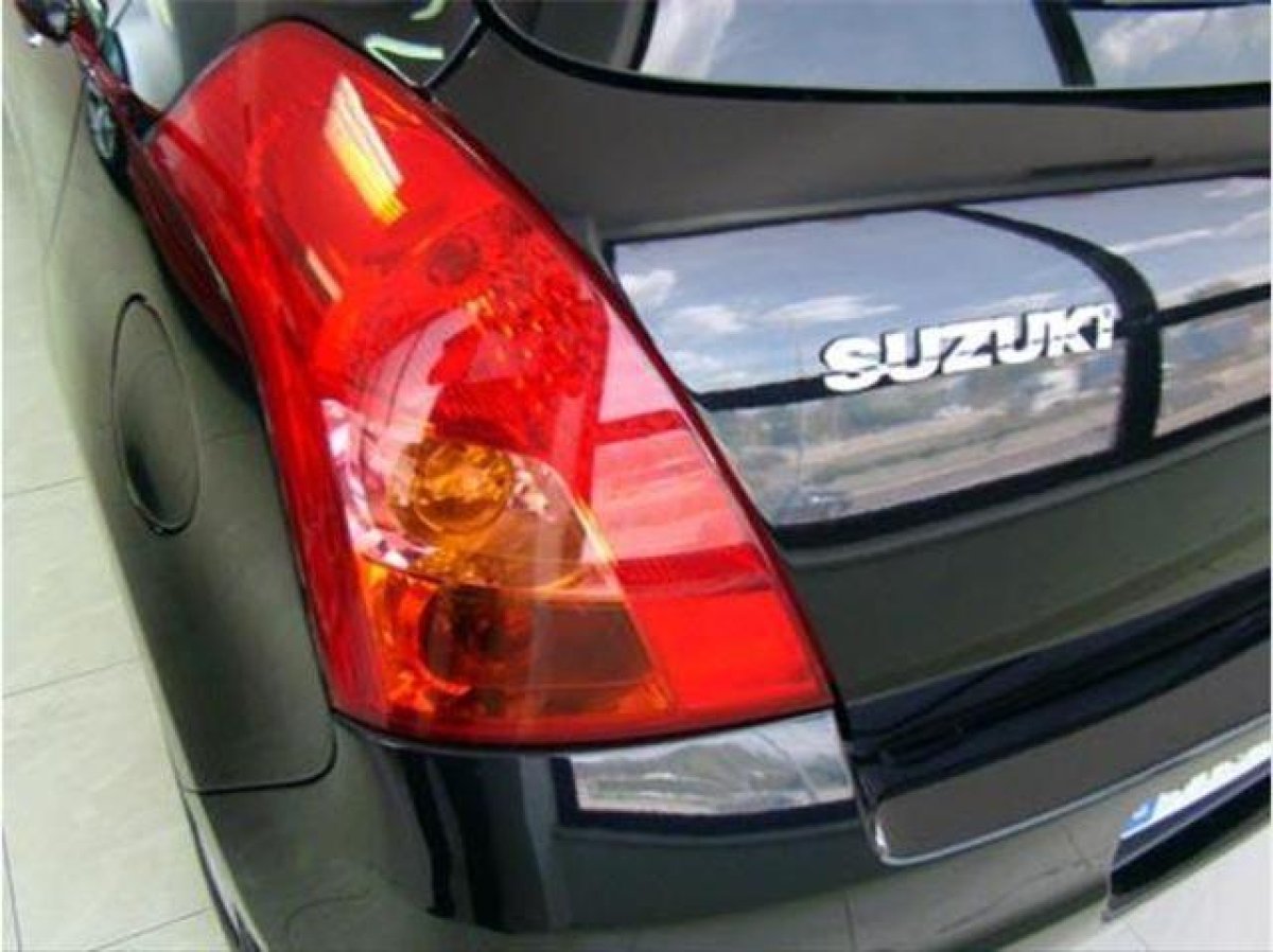 Foto Suzuki Swift 6 Foto Suzuki Swift 6