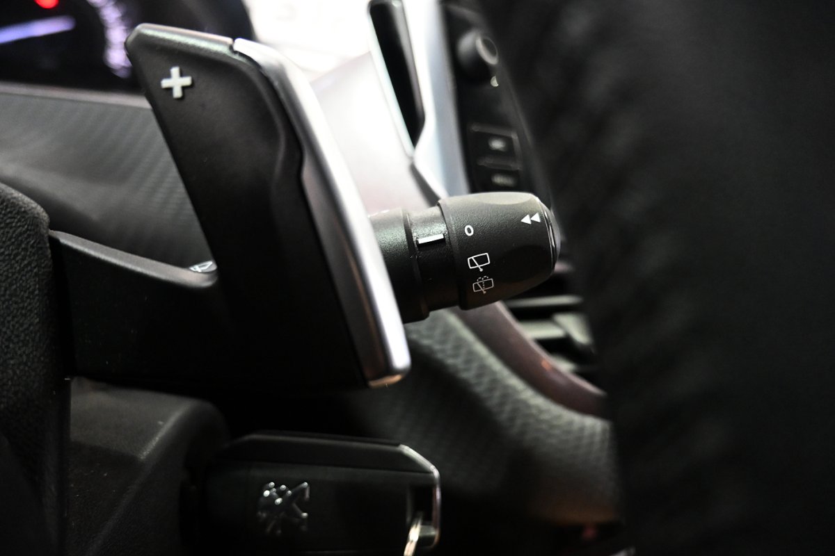 Foto Peugeot 2008 15