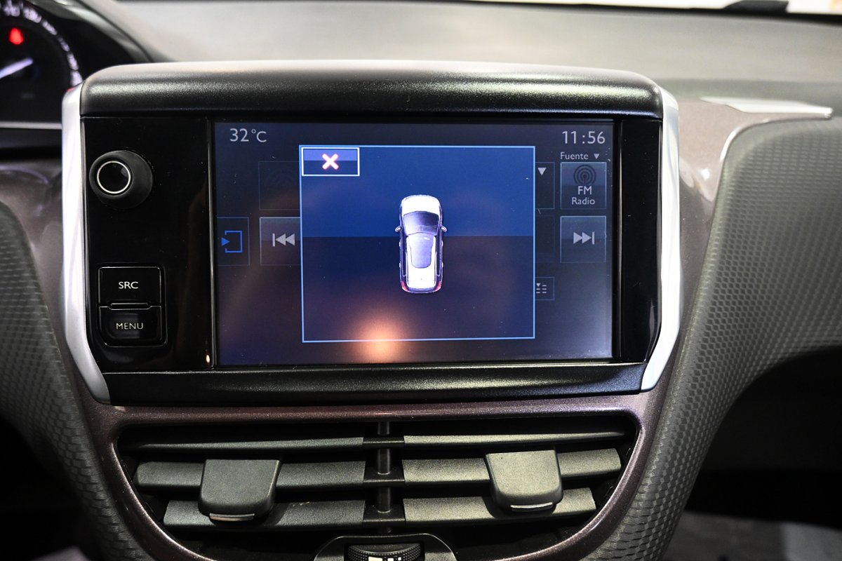 Foto Peugeot 2008 11