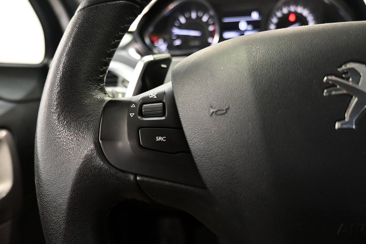 Foto Peugeot 2008 16