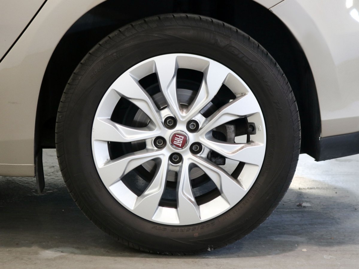 Foto Fiat Tipo 21