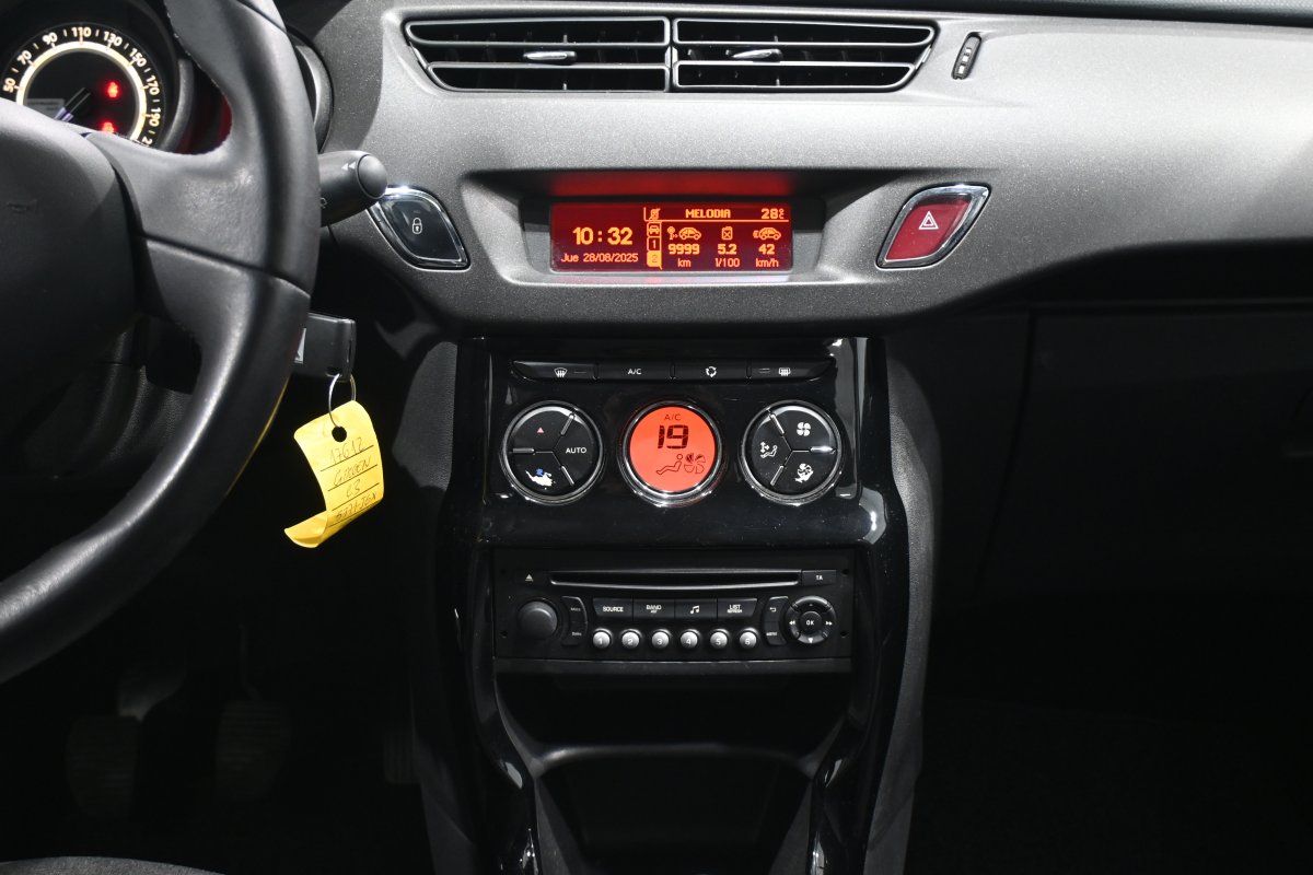 Foto Citroen C3 13