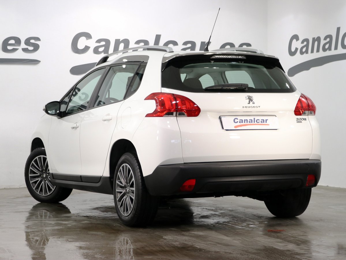 Foto Peugeot 2008 6
