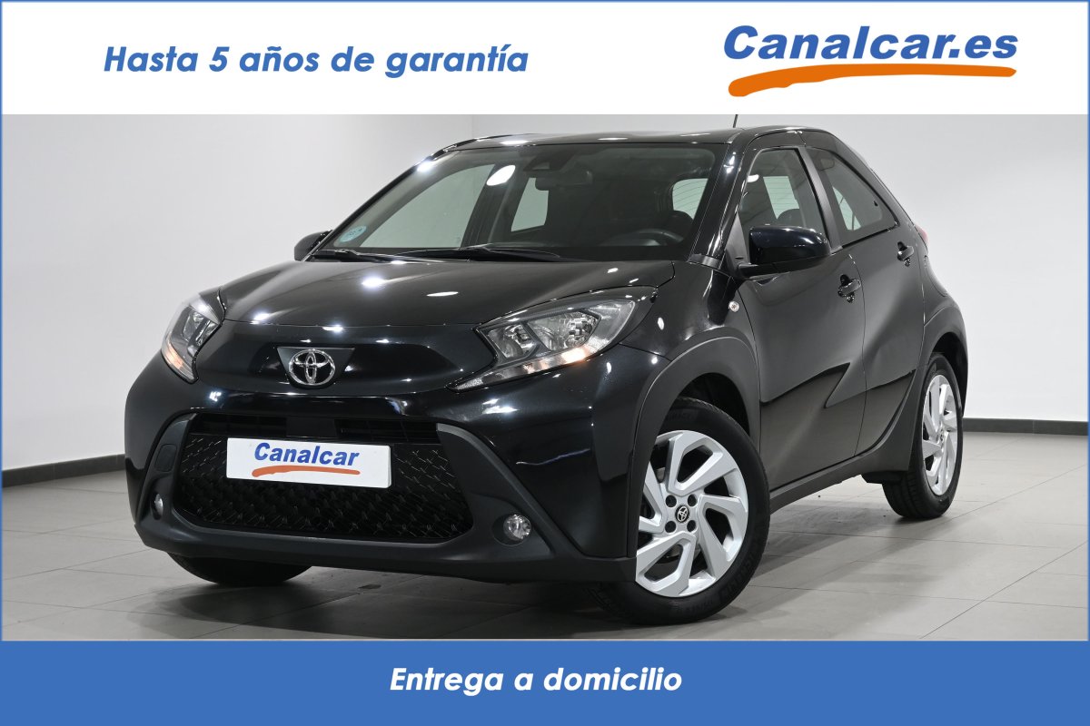 Foto Toyota Aygo X Cross 1