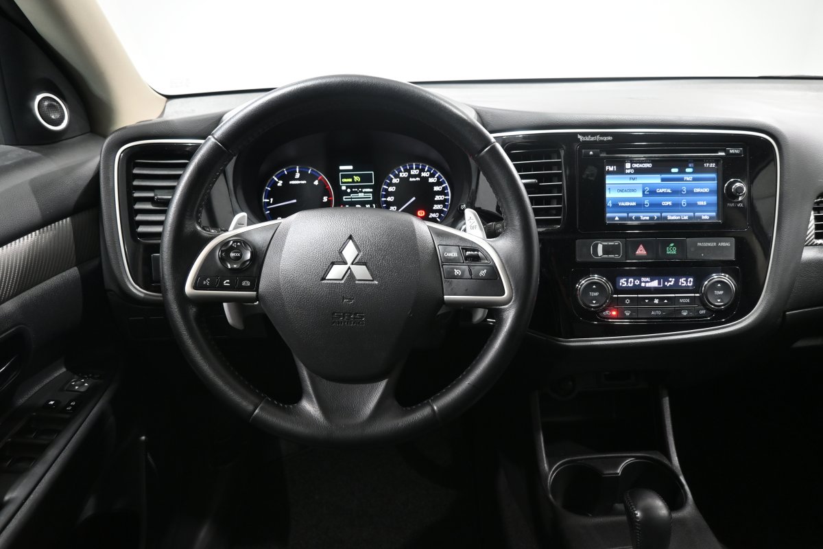 Foto Mitsubishi Outlander 17