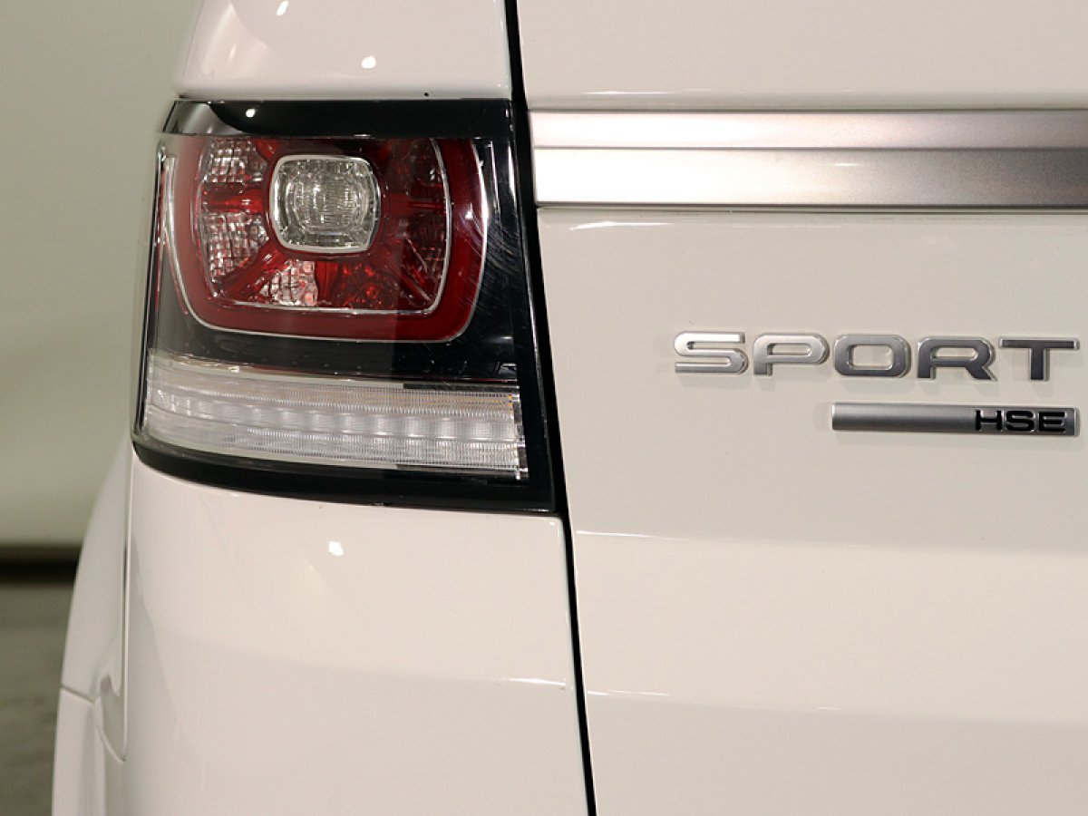 Foto Land Rover Range Rover Sport 10