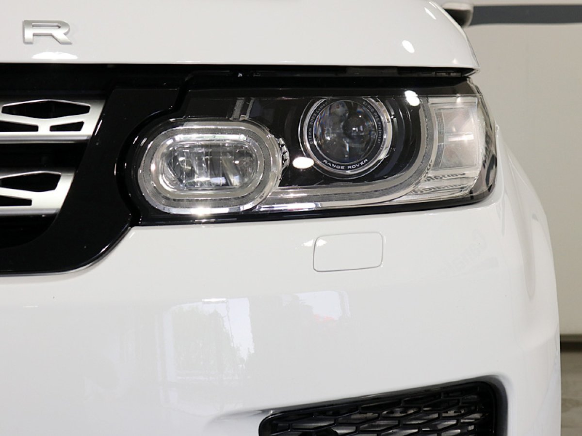 Foto Land Rover Range Rover Sport 13