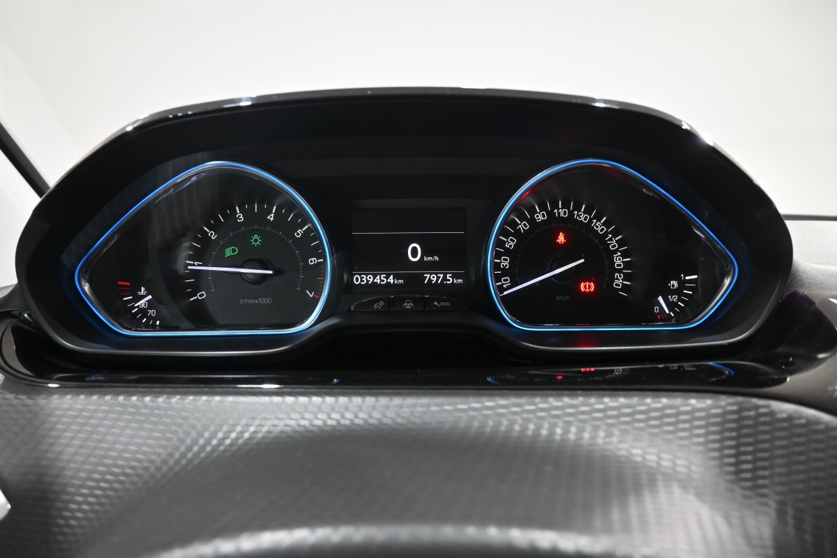 Foto Peugeot 2008 14