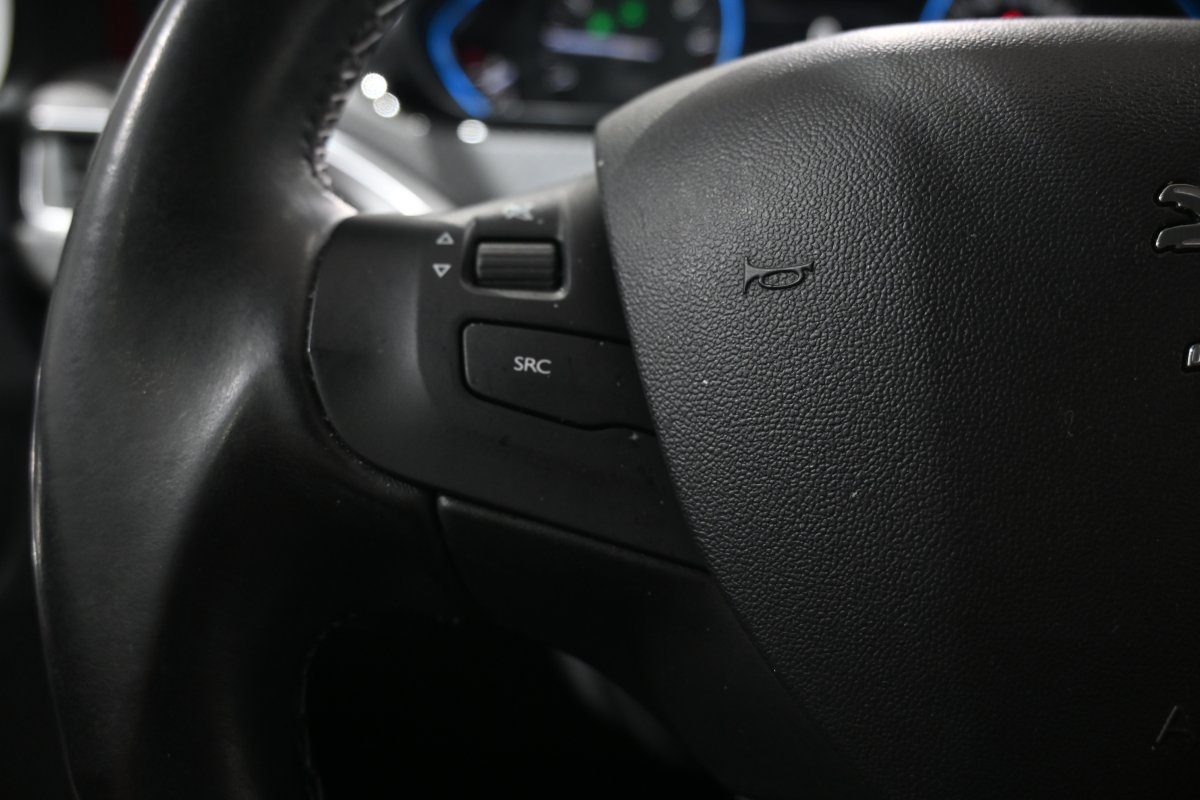 Foto Peugeot 2008 21