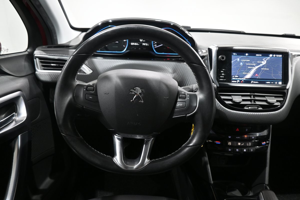 Foto Peugeot 2008 19
