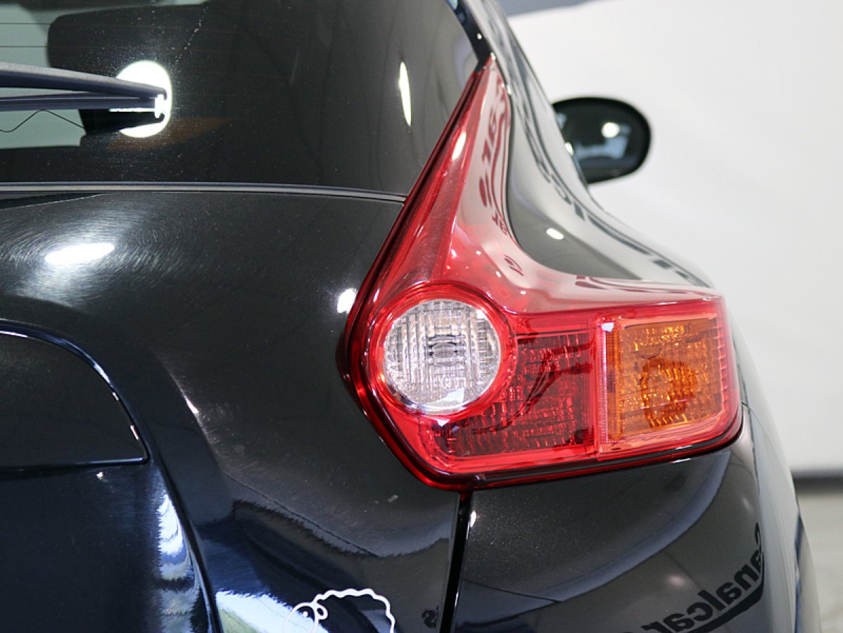 Foto Nissan Juke 10