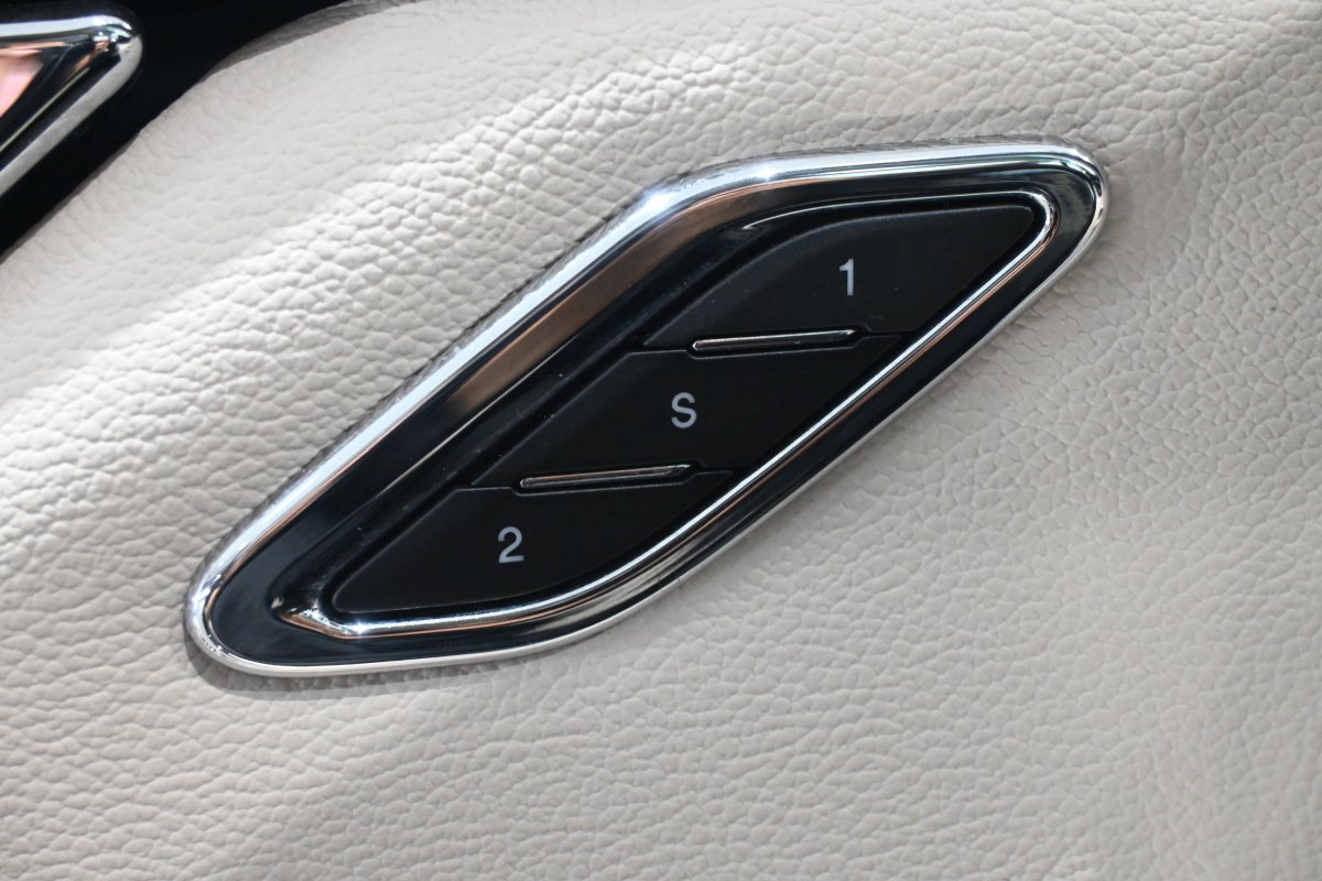 Foto Maserati Quattroporte 32