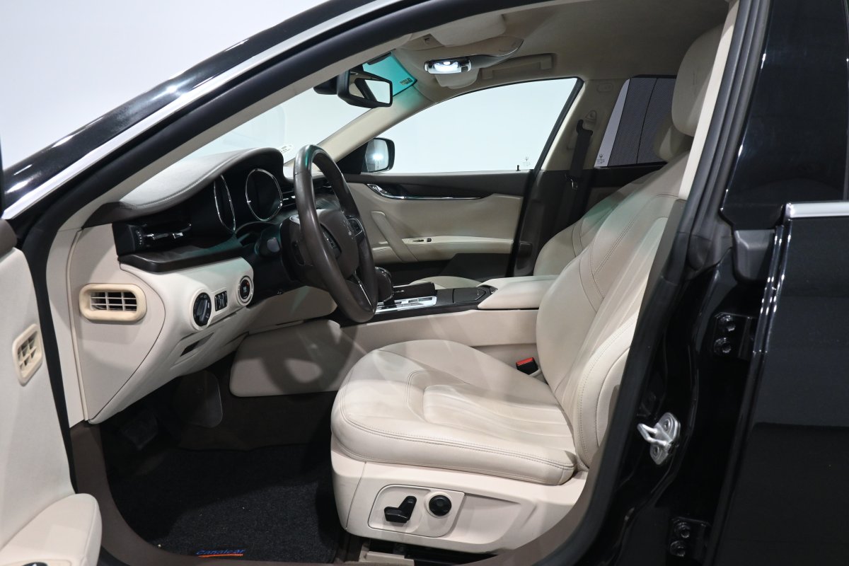Foto Maserati Quattroporte 9