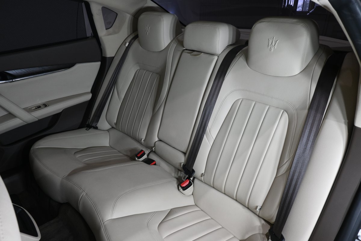 Foto Maserati Quattroporte 11