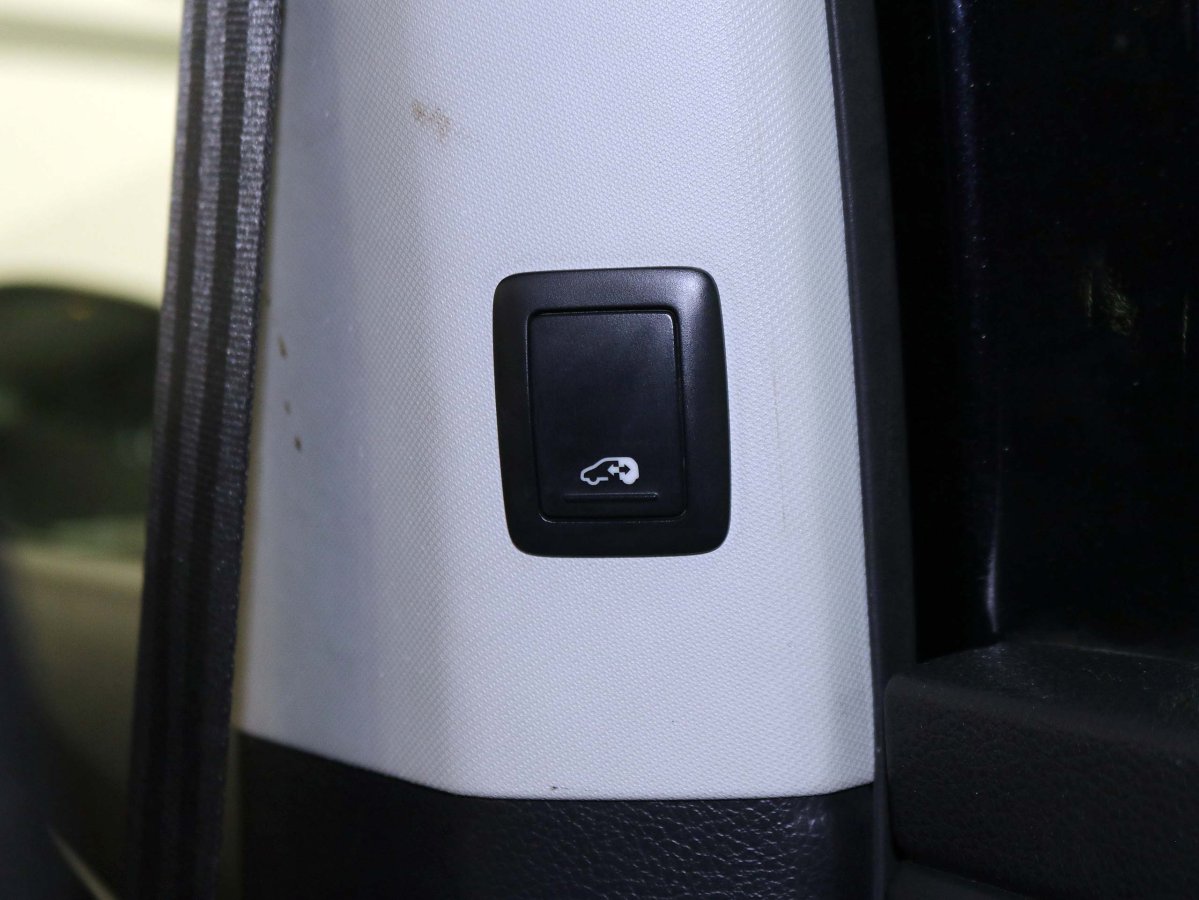 Foto Seat Alhambra 34