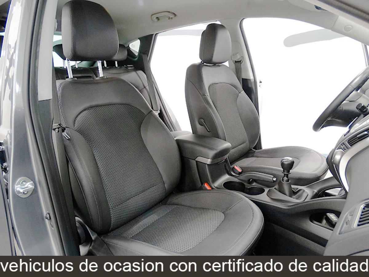 Foto Hyundai ix35 24