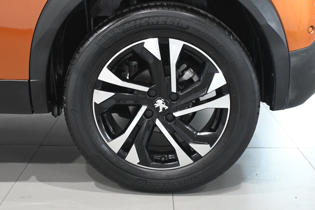 Foto Peugeot 2008 33