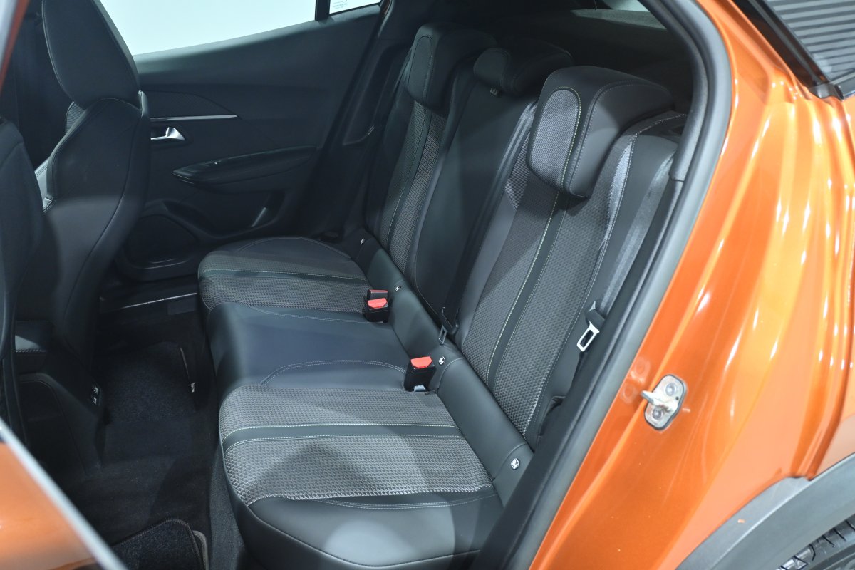 Foto Peugeot 2008 11