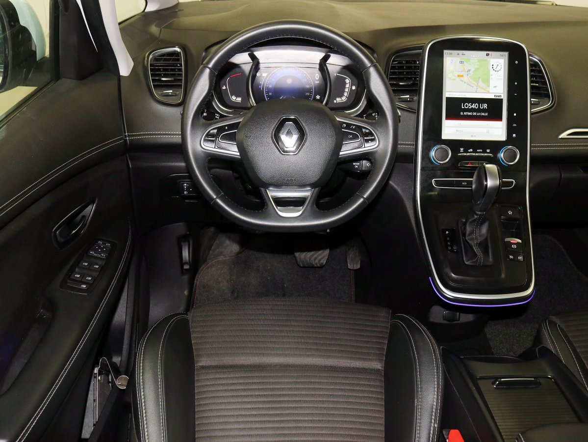 Foto Renault Grand Scenic 28