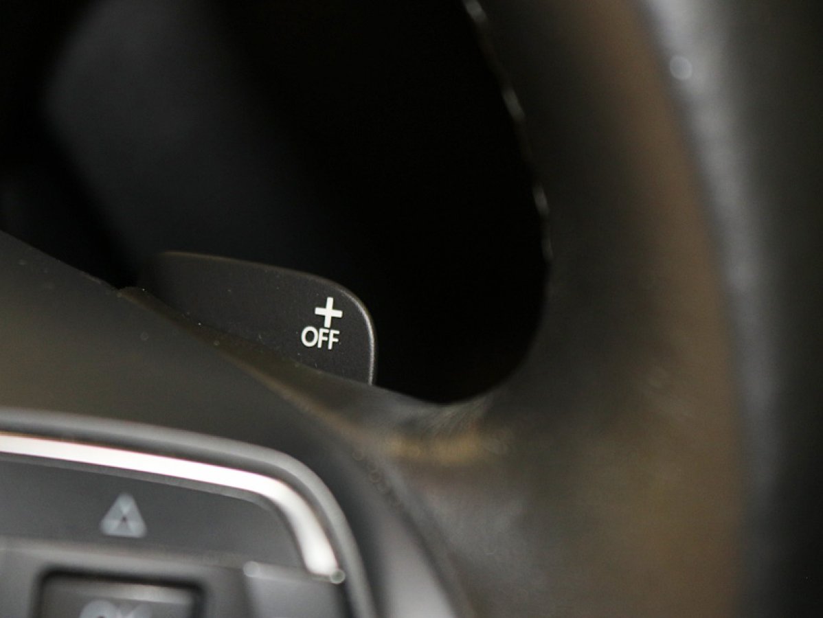 Foto Volkswagen Tiguan 31