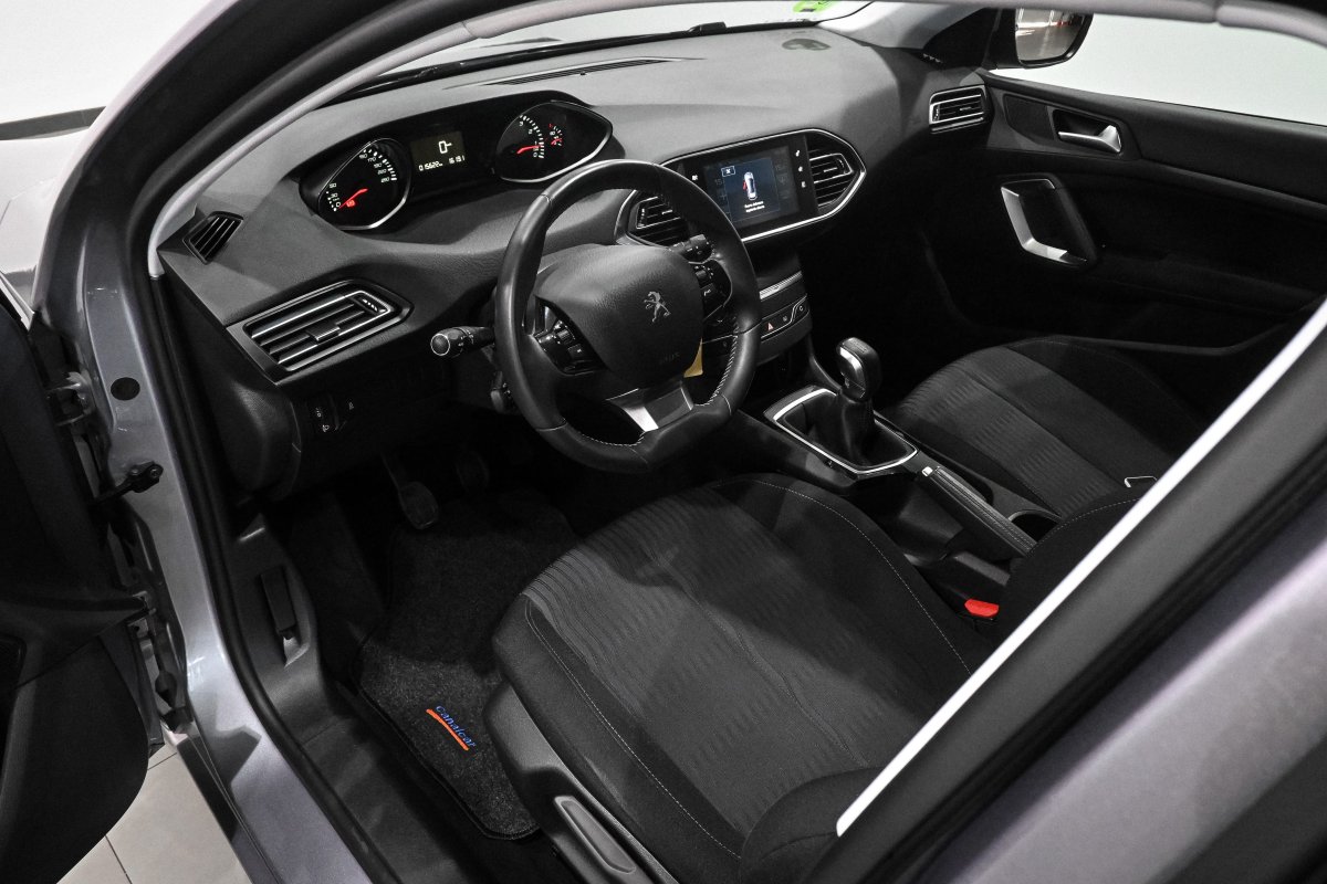 Foto Peugeot 308 9
