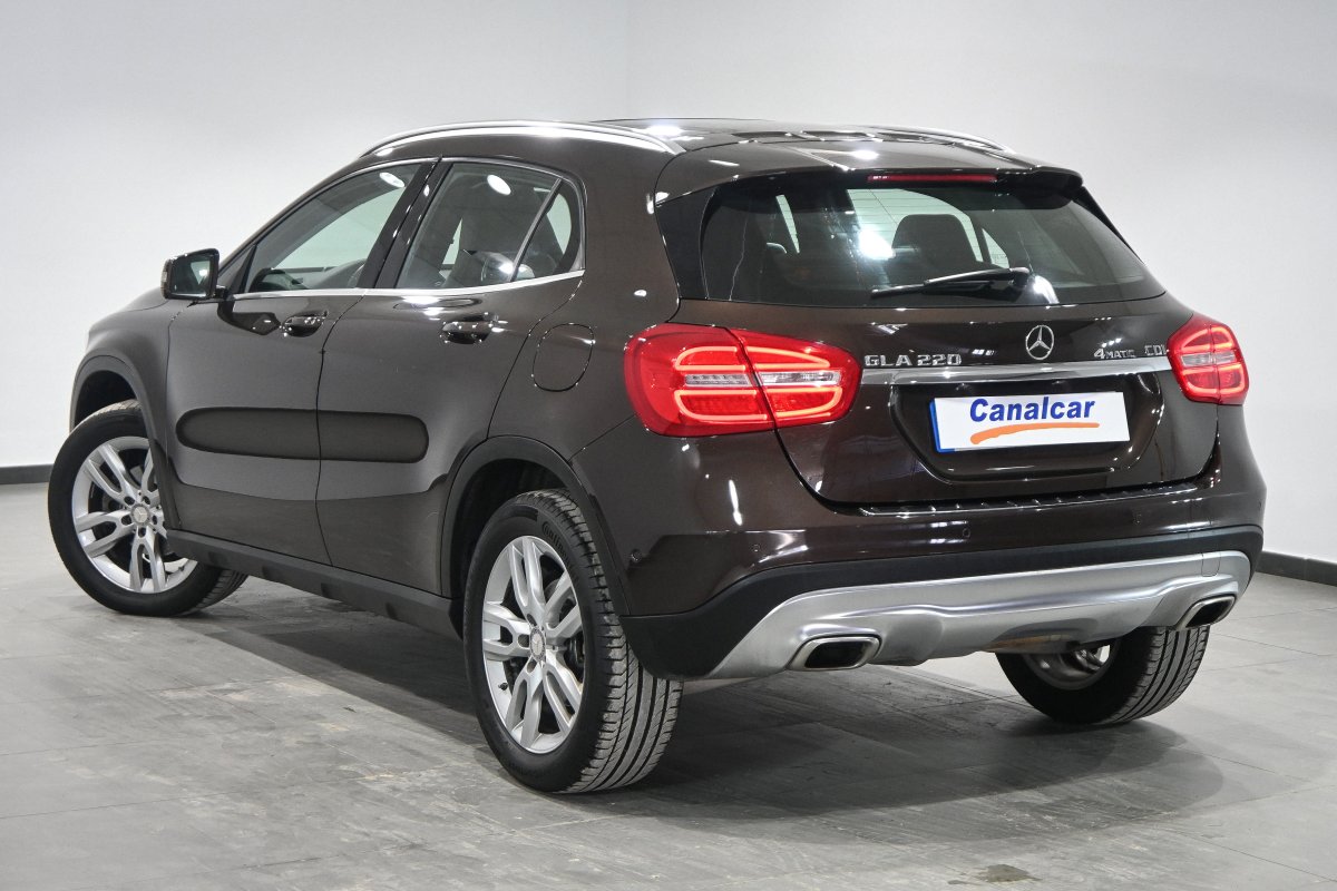 Foto Mercedes-Benz Clase GLA 6