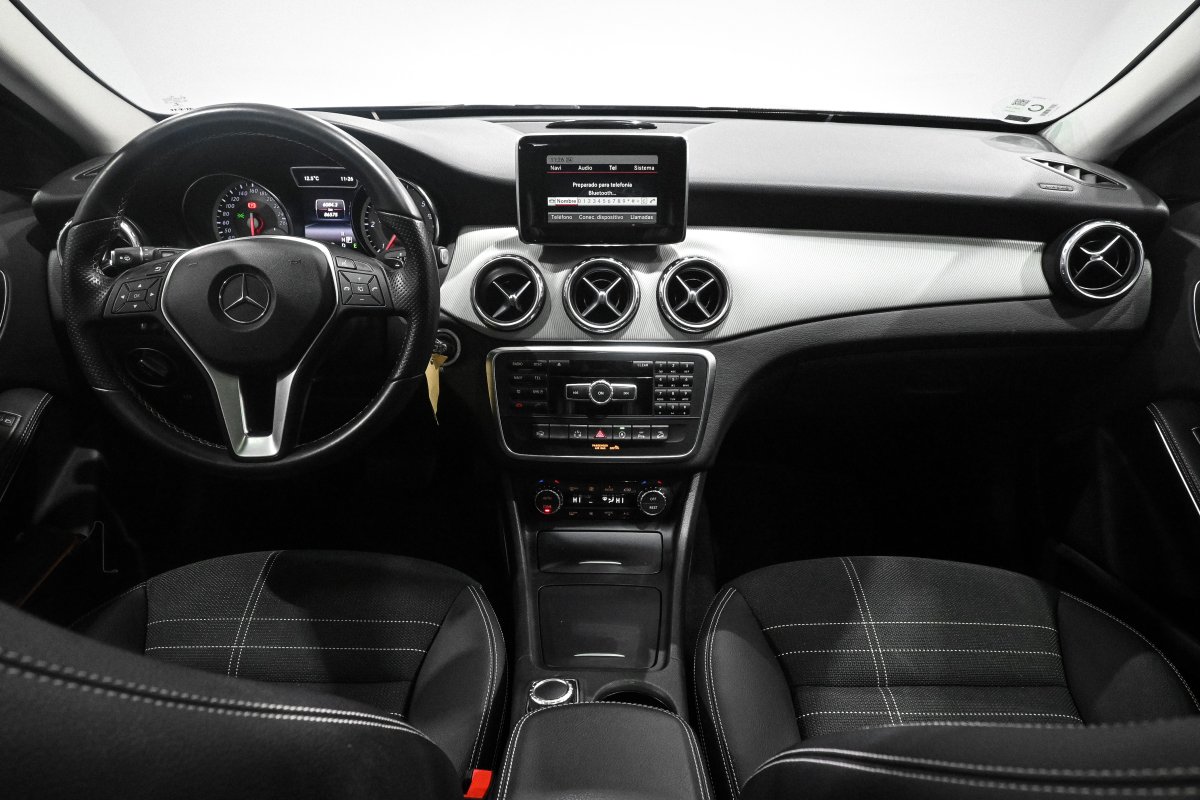 Foto Mercedes-Benz Clase GLA 21