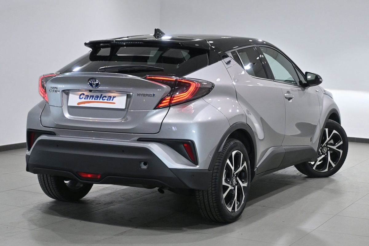 Foto Toyota CH-R 4