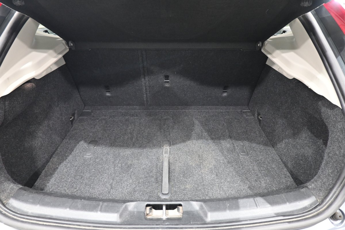 Foto Volvo V40 8