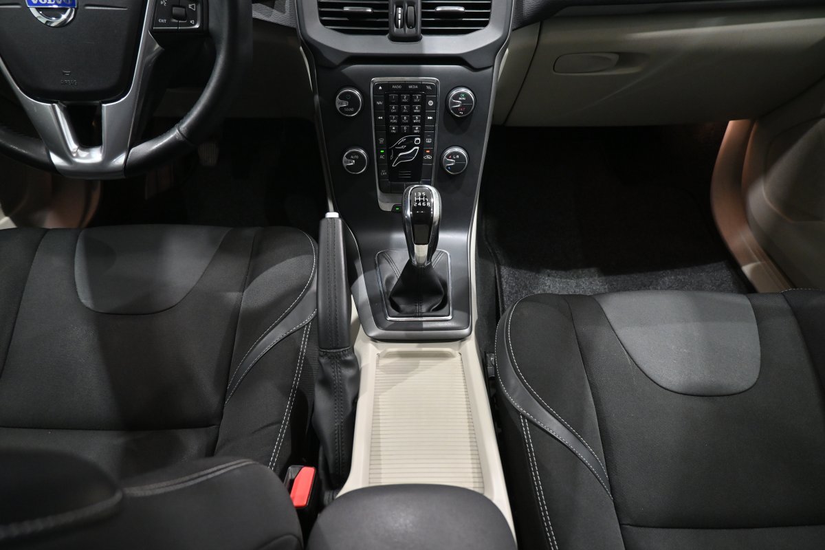 Foto Volvo V40 17