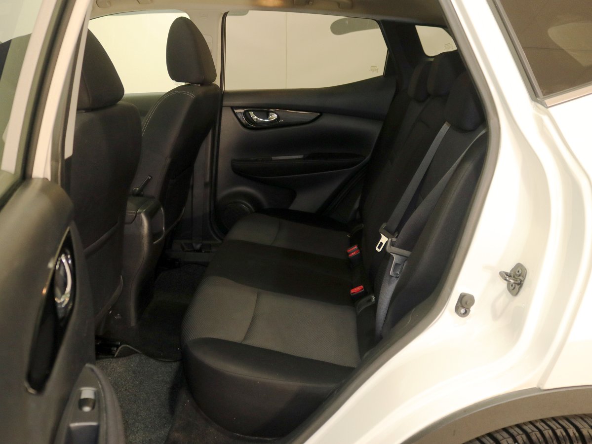 Foto Nissan Qashqai 15