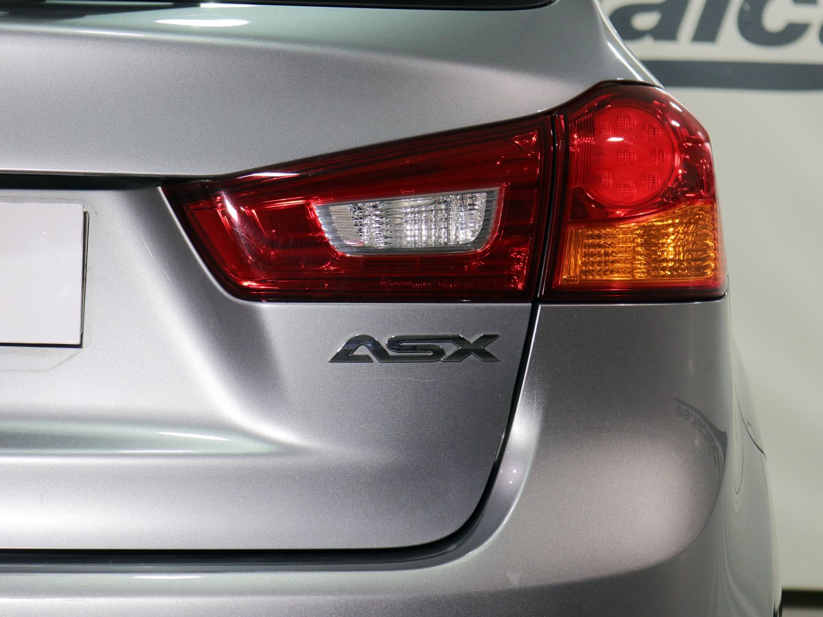 Foto Mitsubishi ASX 12