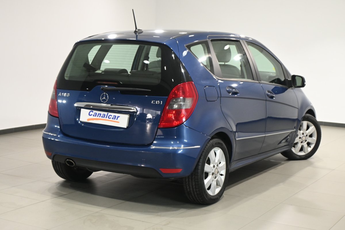 Foto Mercedes-Benz A 4