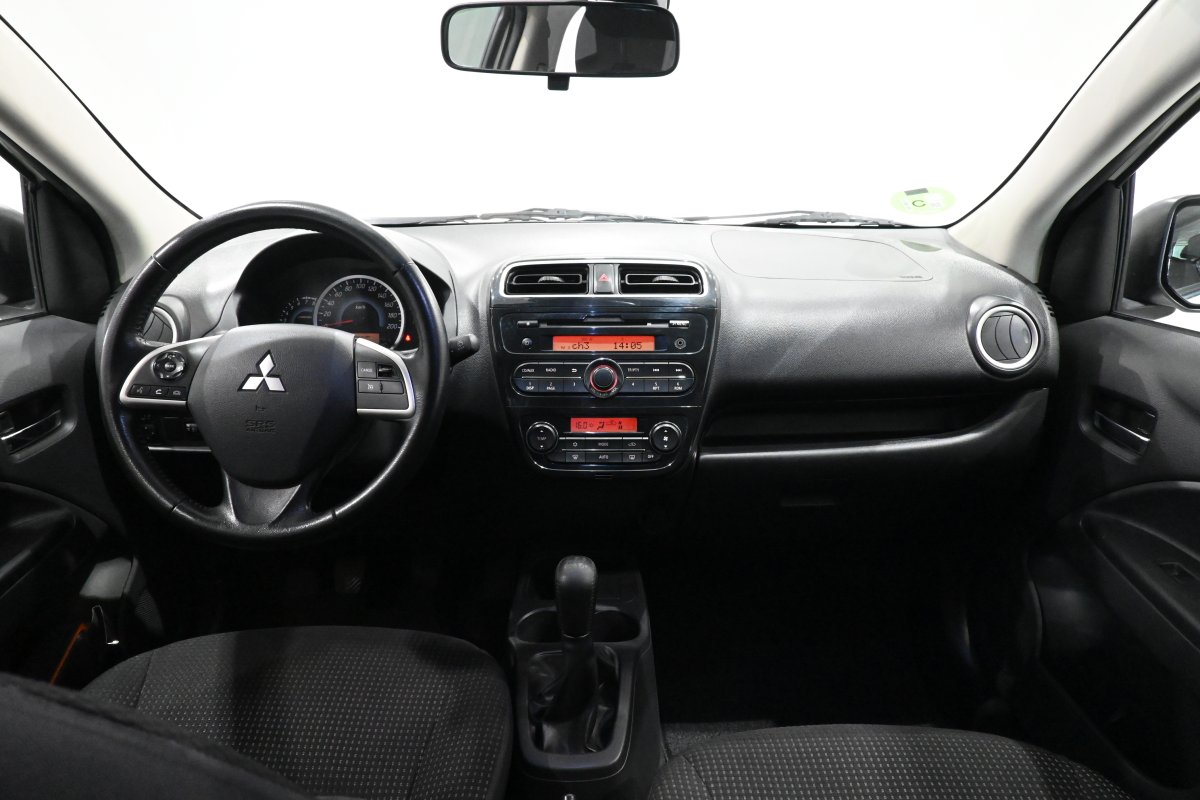 Foto Mitsubishi Space Star 13