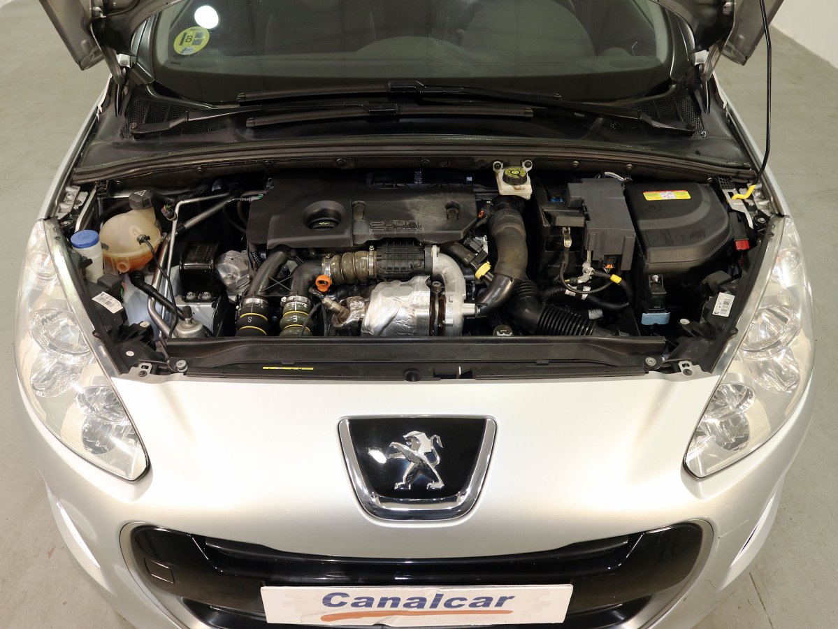Foto Peugeot 308 8
