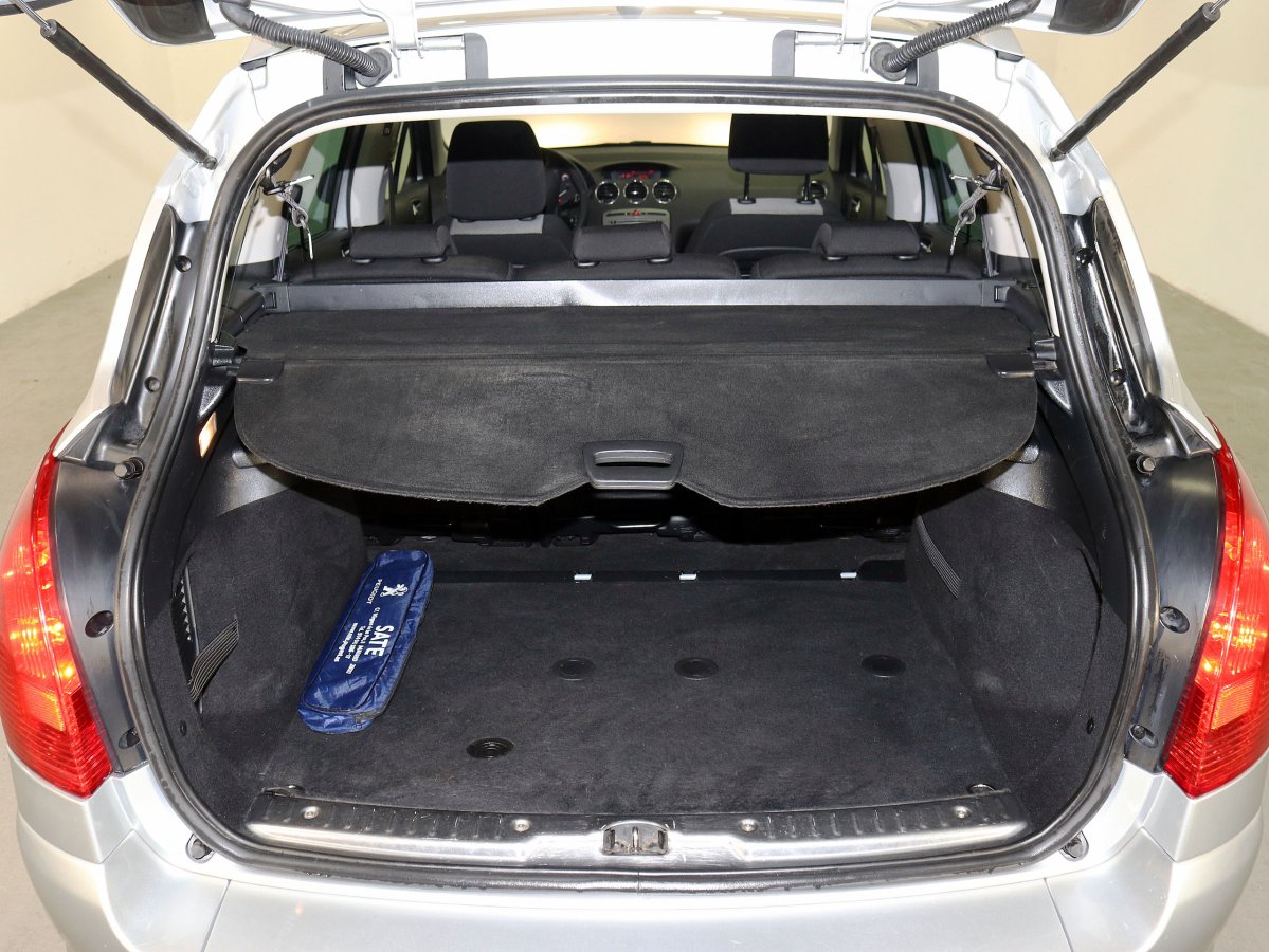 Foto Peugeot 308 9
