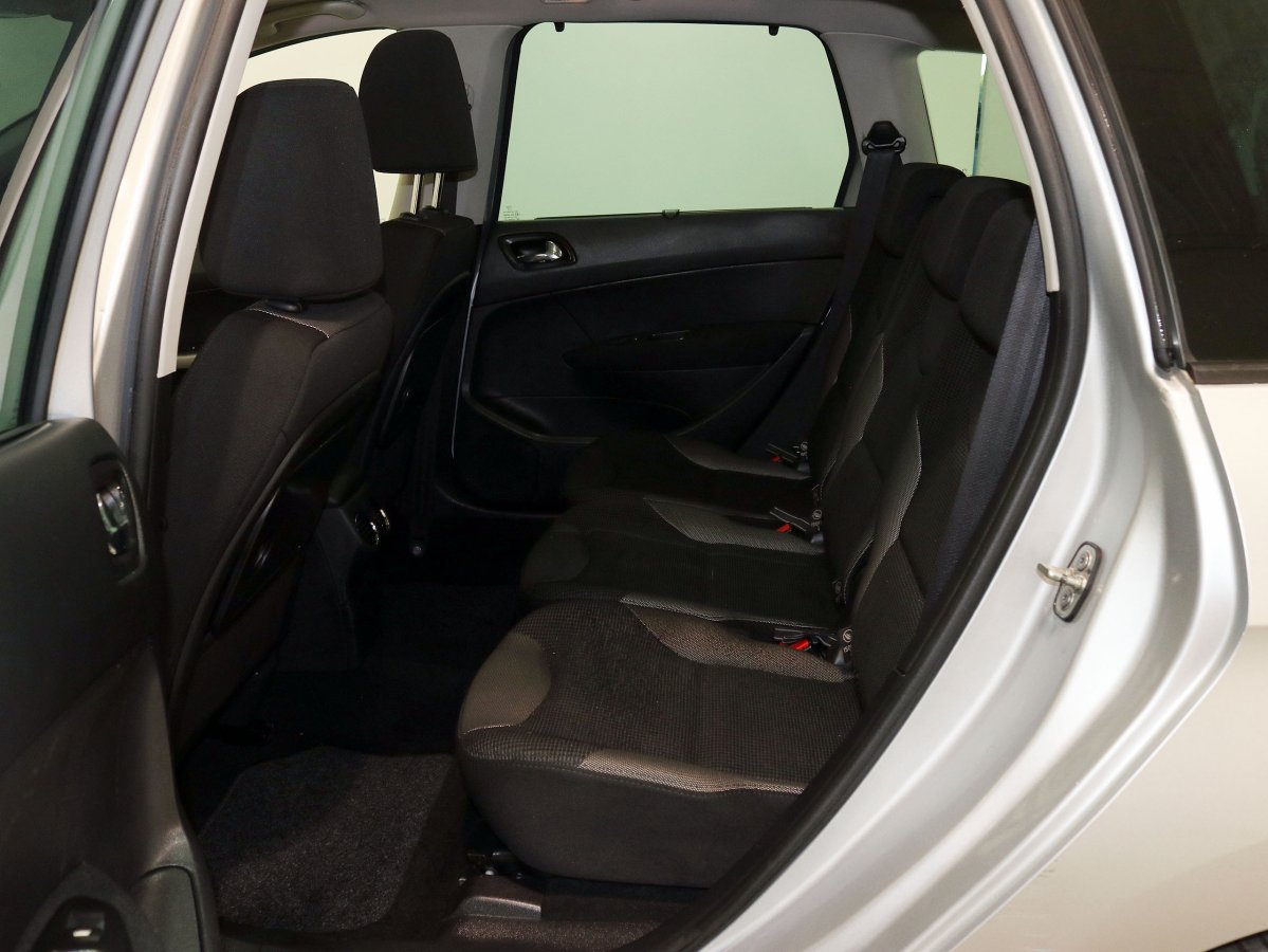 Foto Peugeot 308 14