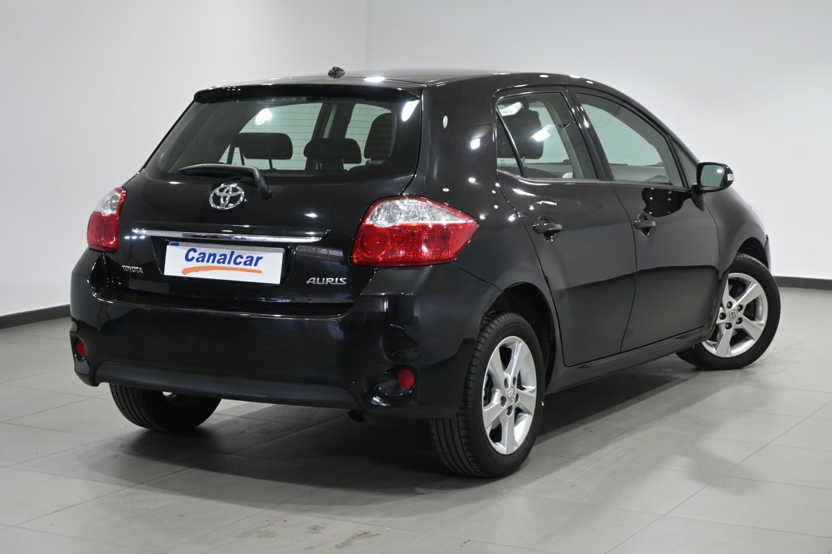 Foto Toyota Auris 4