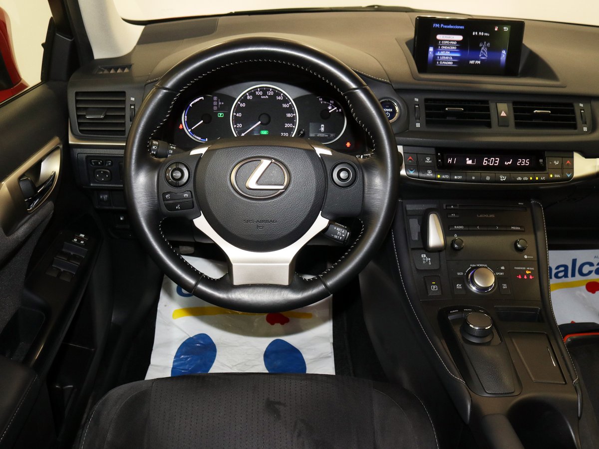 Foto Lexus CT 200h 25