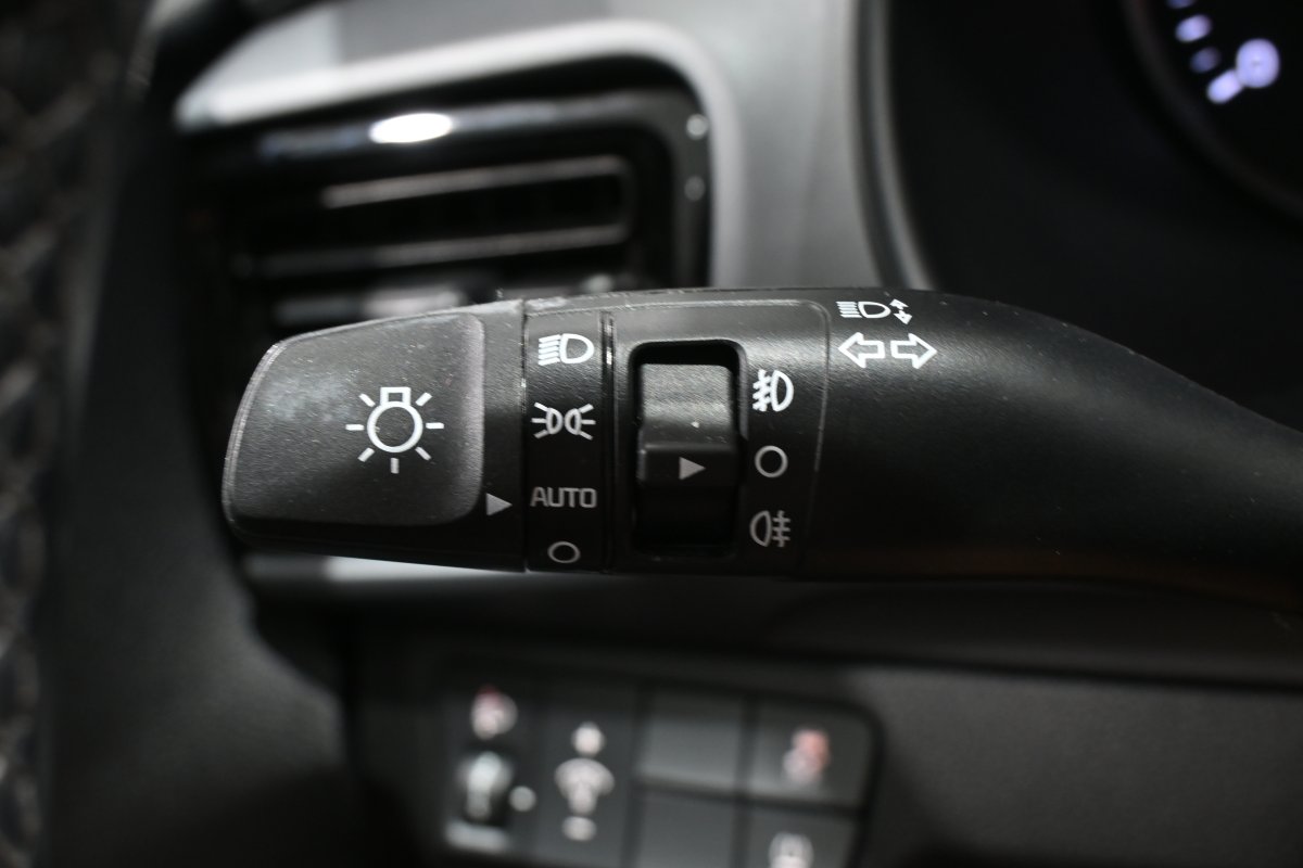 Foto Kia Stonic 24