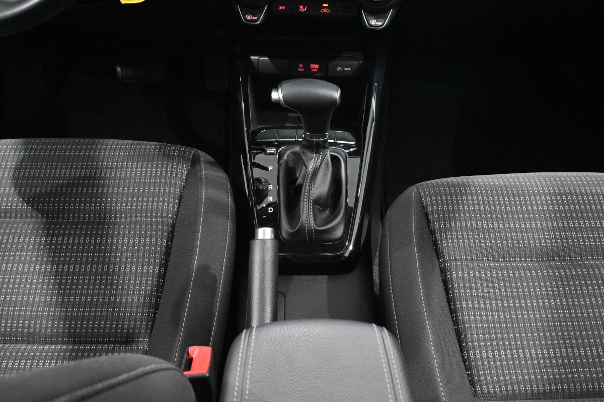 Foto Kia Stonic 21