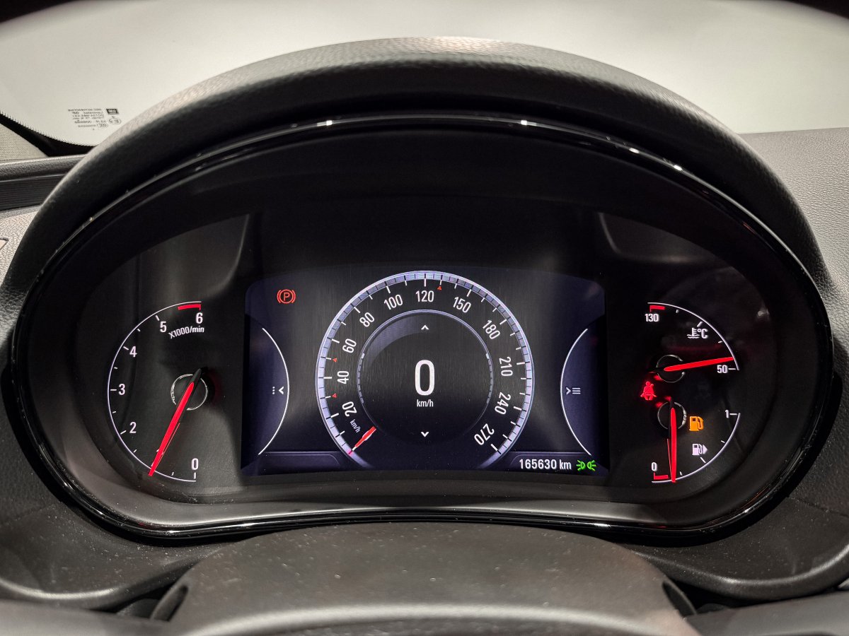 Foto Opel Insignia 14